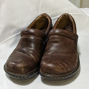 🌛 b.o.c. Brown Real Leather Clogs